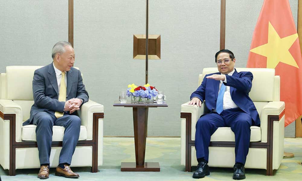 PM works with China's leading aviation, infrastructure enterprises